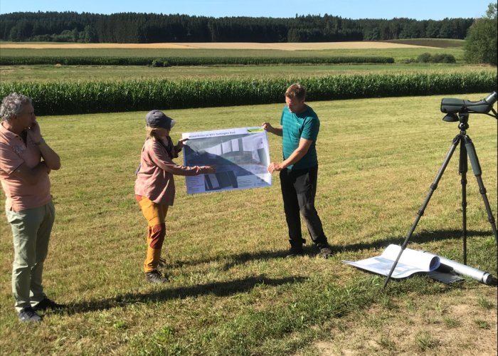 Staatssekretär André Baumann zu Besuch im NSG Gedüngtes Ried